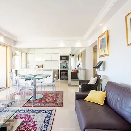 Duplex With Rooftop And Sea View Palm Apartment Cannes